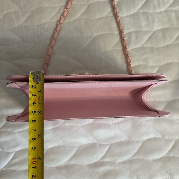 NWOT~SHEIN Elegant Pink Quilted Chain Bag - Picture 8 of 8